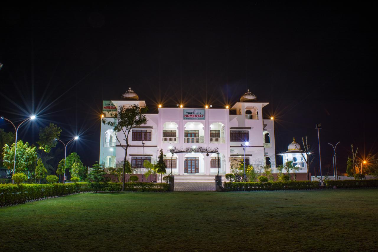 Tiger Hill Homestay Udaipur Ngoại thất bức ảnh
