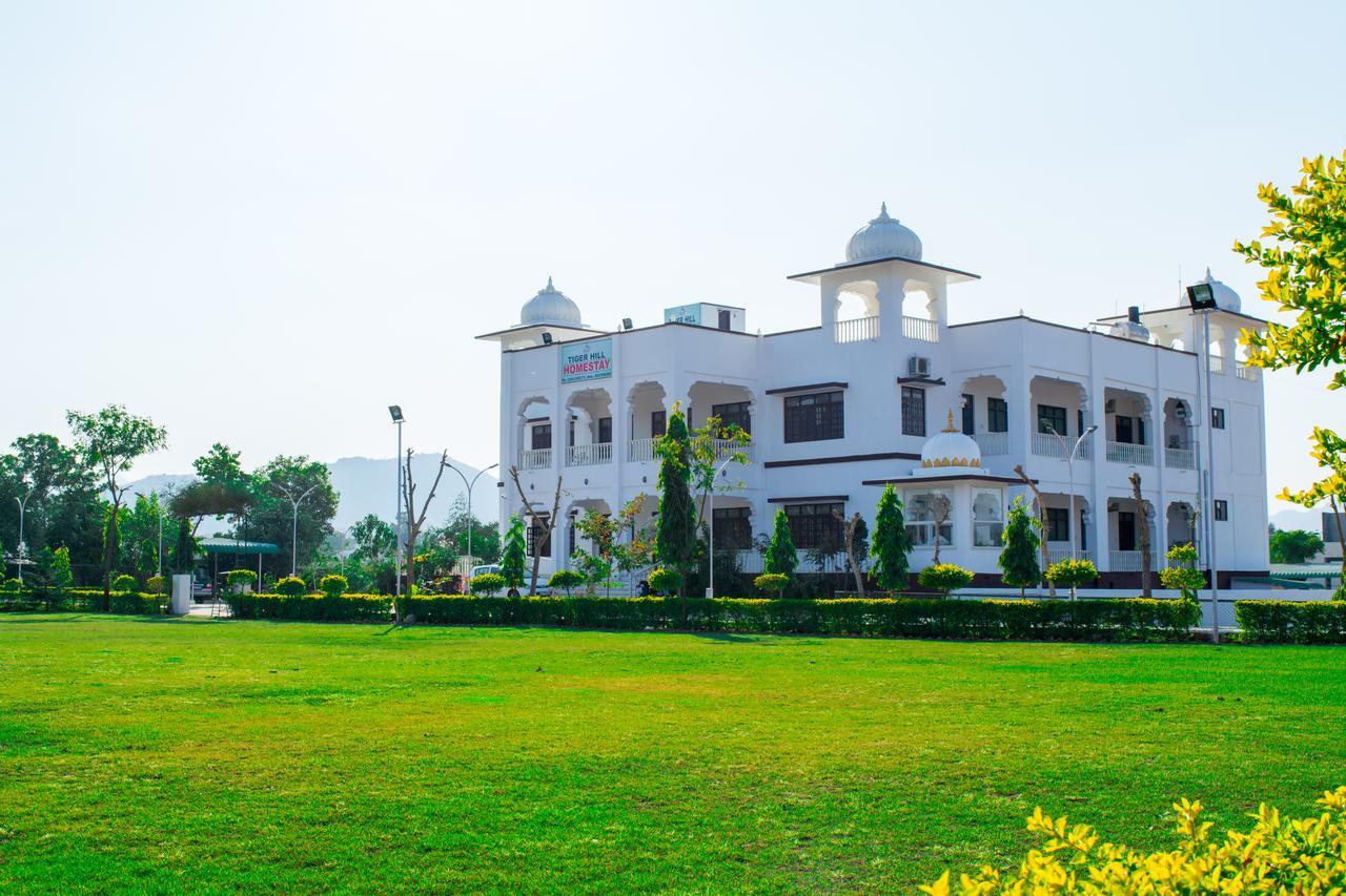 Tiger Hill Homestay Udaipur Ngoại thất bức ảnh