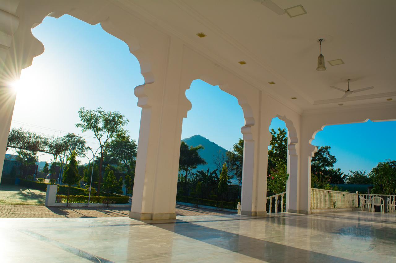 Tiger Hill Homestay Udaipur Ngoại thất bức ảnh